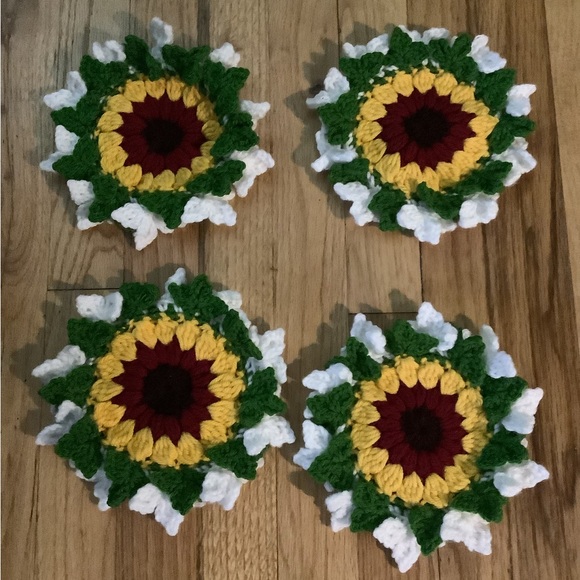 Crochet coasters - Picture 9 of 10